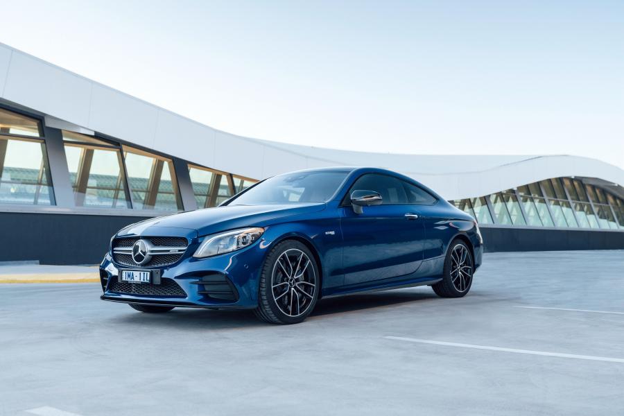  Mercedes-AMG C43 4Matic Coupe (C205) 2018 года  (AU) (фото 13 из 40)